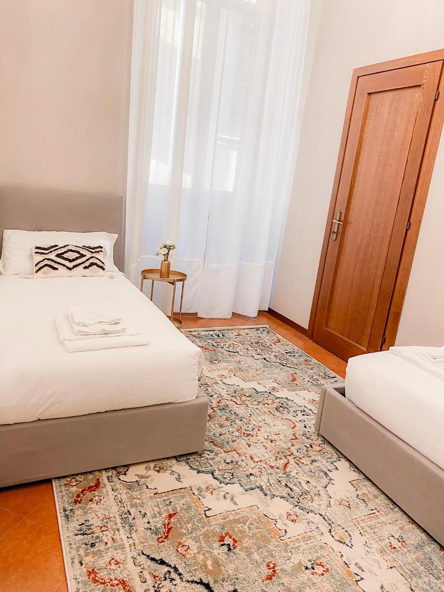 Appartamento Ponte Pietra Lovely In
